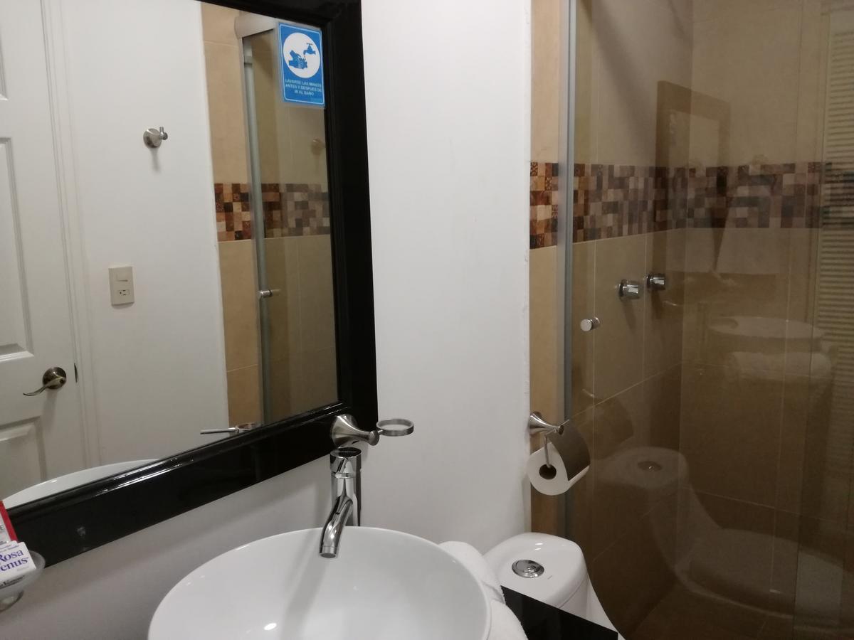 Hotel Y Plaza جالبان المظهر الخارجي الصورة