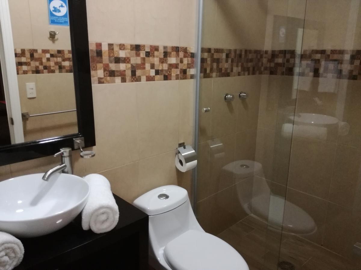 Hotel Y Plaza جالبان المظهر الخارجي الصورة